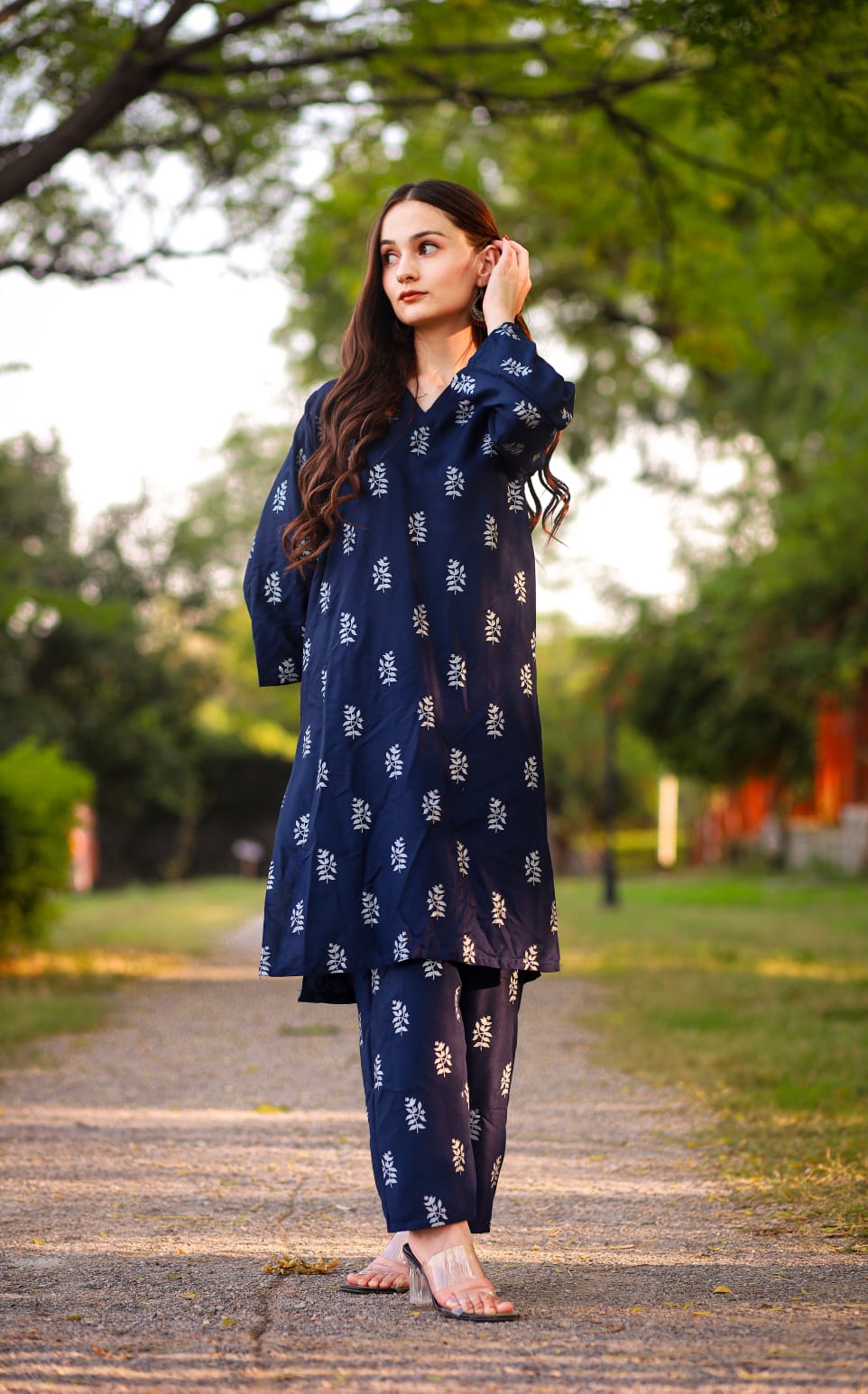 Brand Saleha Design TWO PIECE SUITS (Summer Lilen)