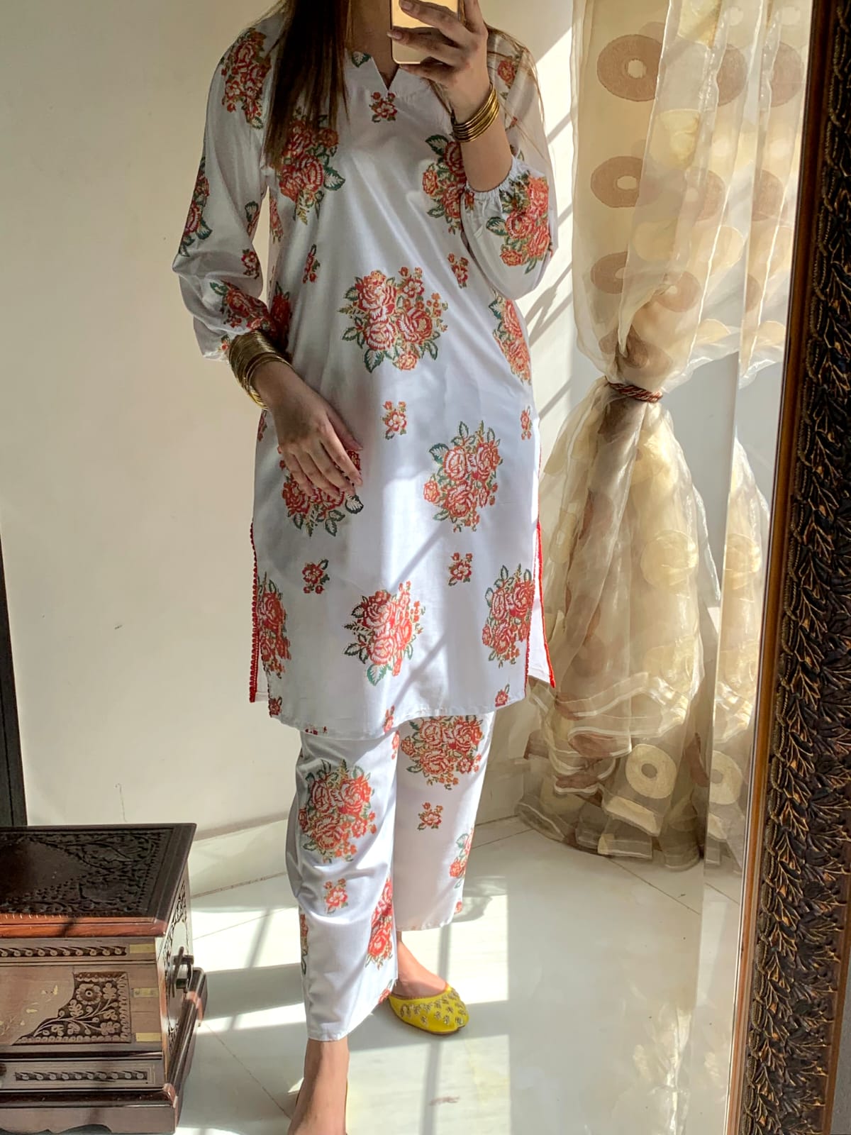 NEW GULAAB DESIGN TWO PIECE SUITS (Arabic  Lawn)